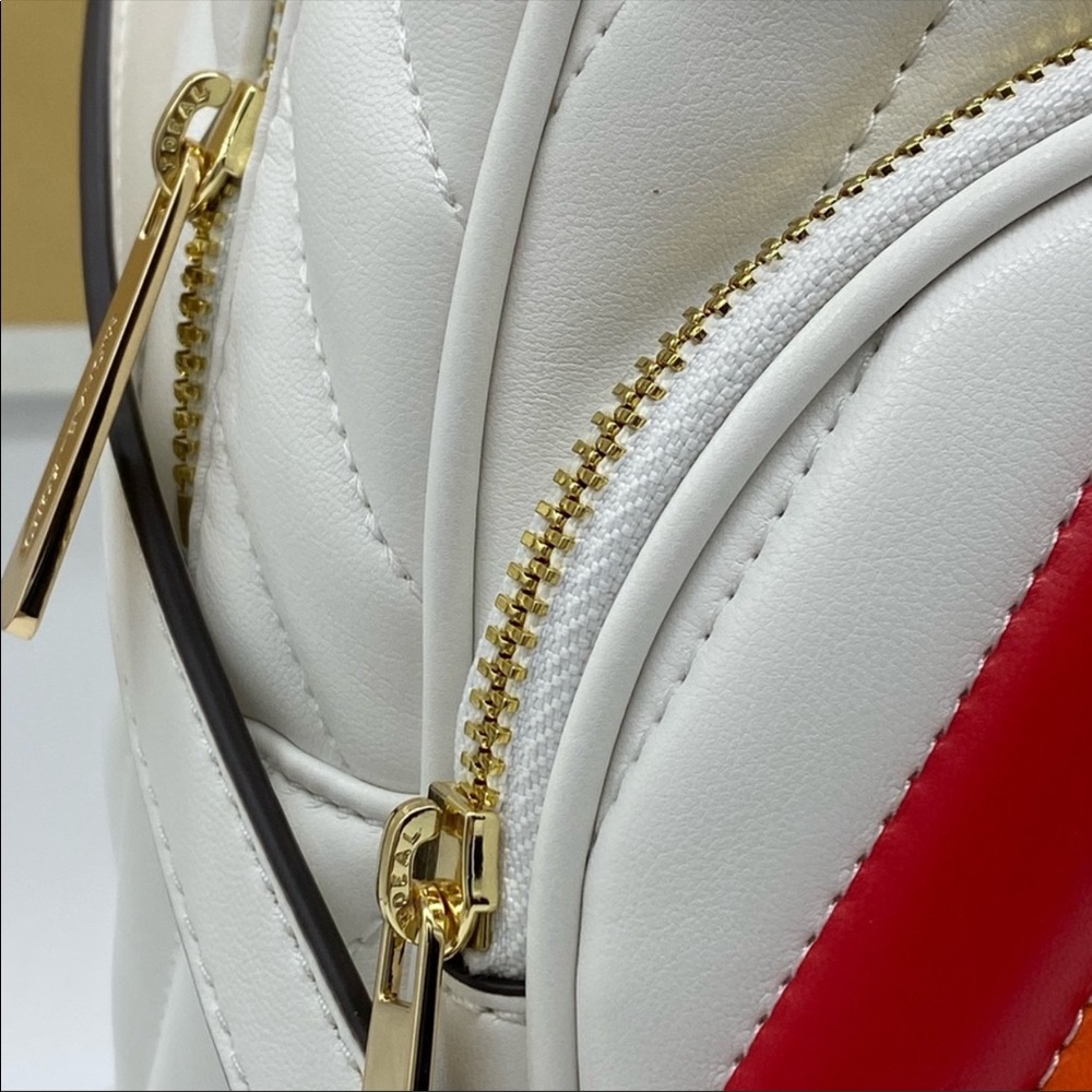 MICHAEL KORS ABBEY MD BACKPACK VEGAN FAUX LEATHER - Picture 4 of 16